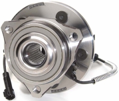 Radnabe Vorne - Wheel Hub Front  Cherokee/Liberty  02-07